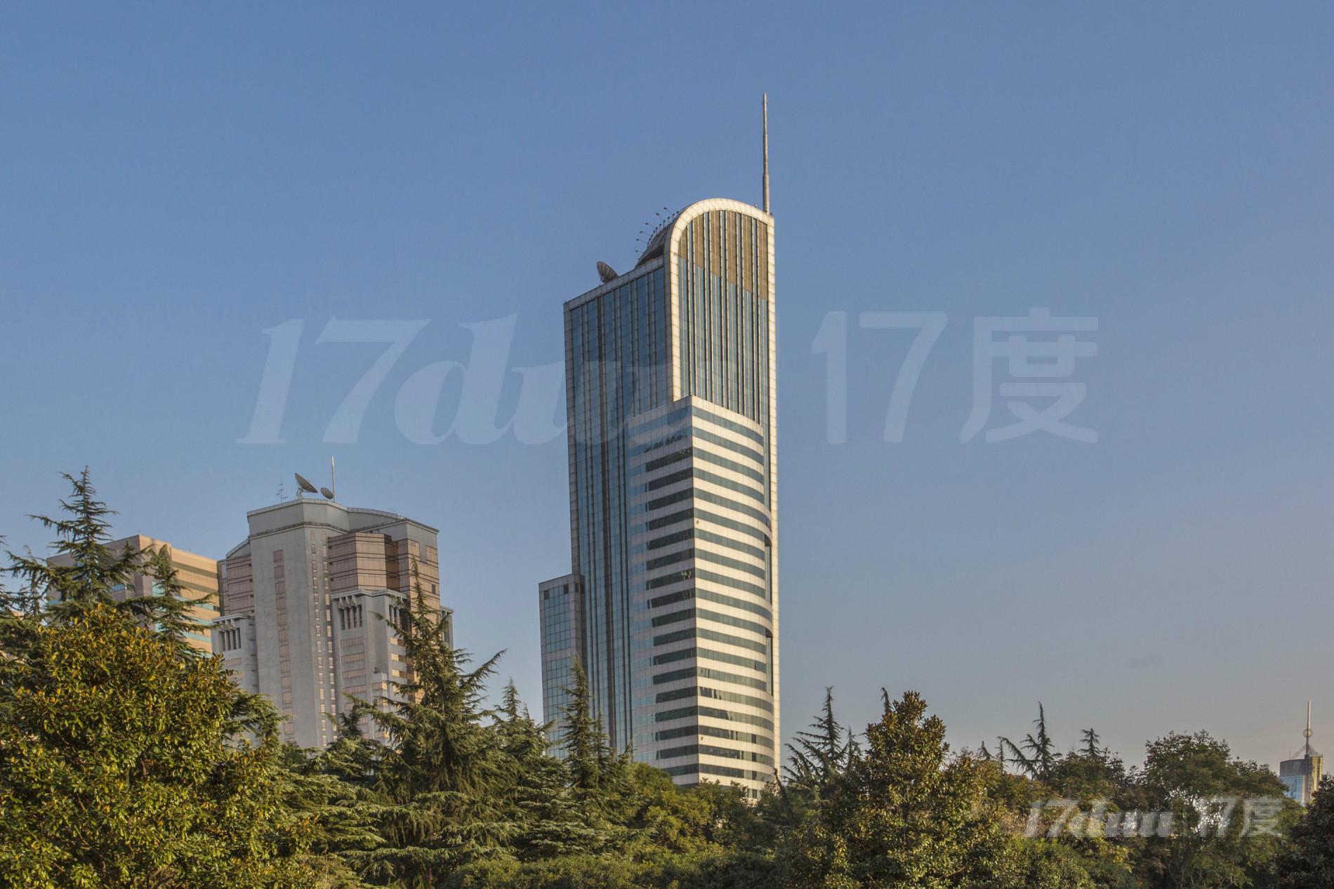 港陆广场