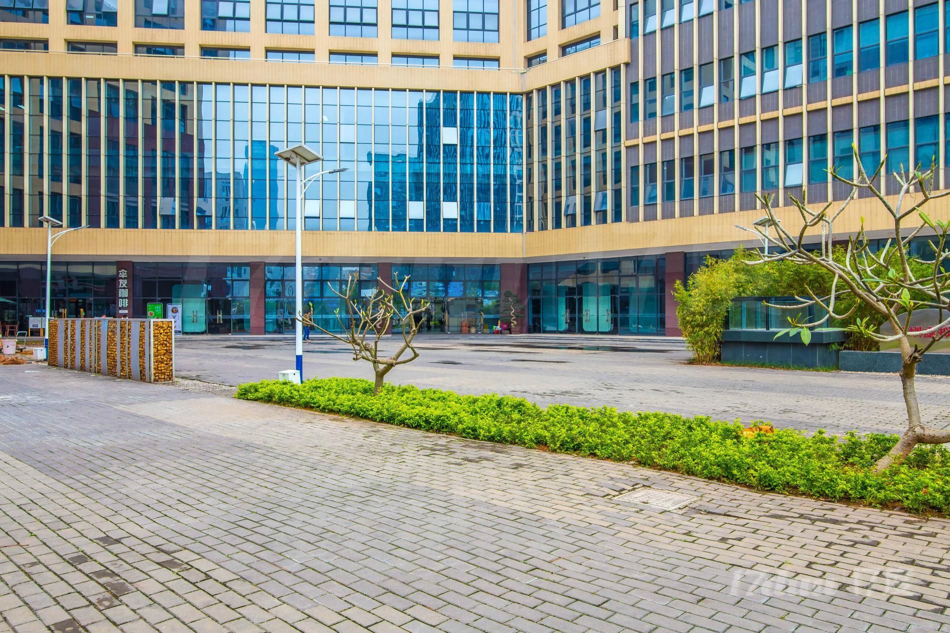 深圳虚拟大学园院校产业化综合楼