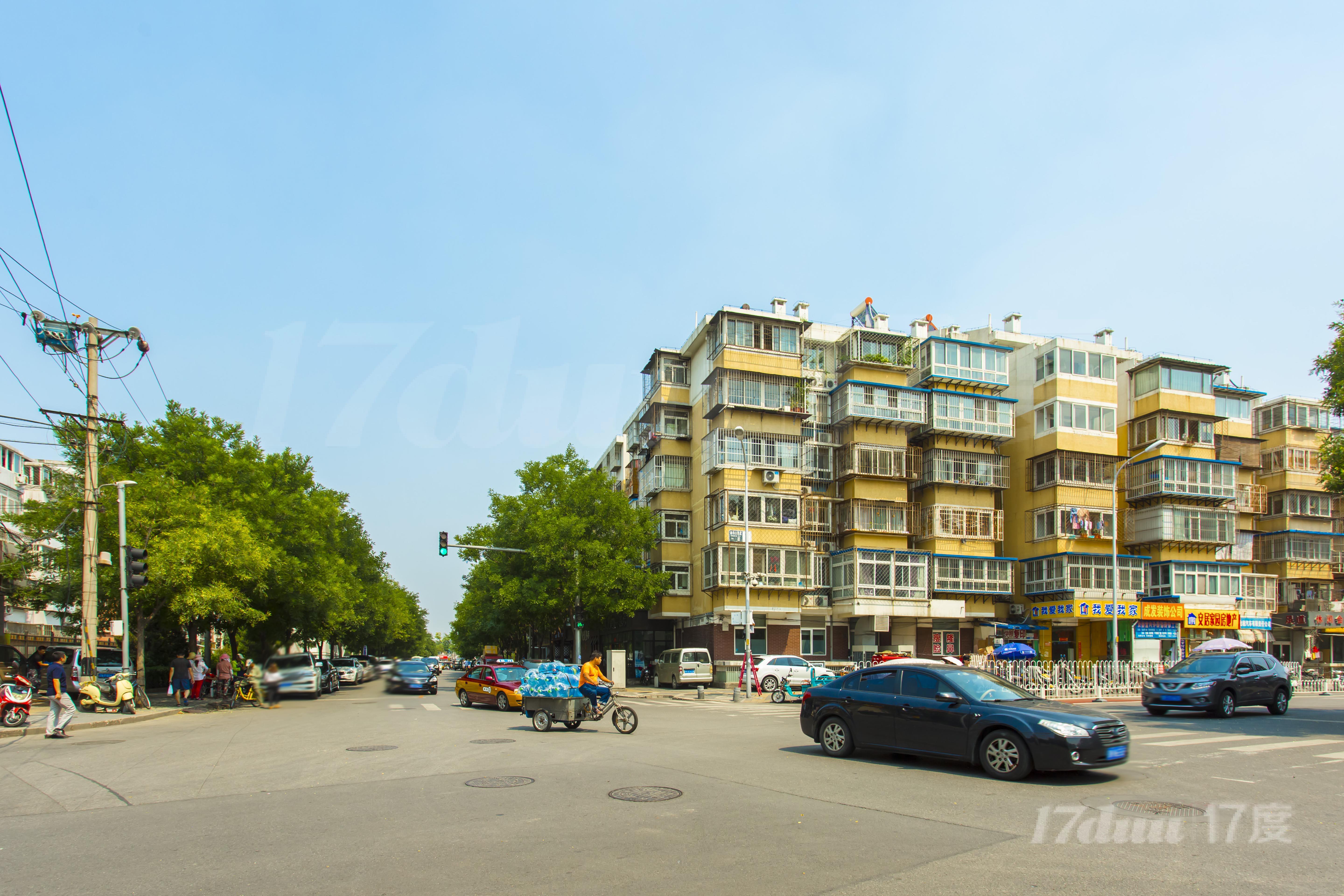 新街口东教场胡同