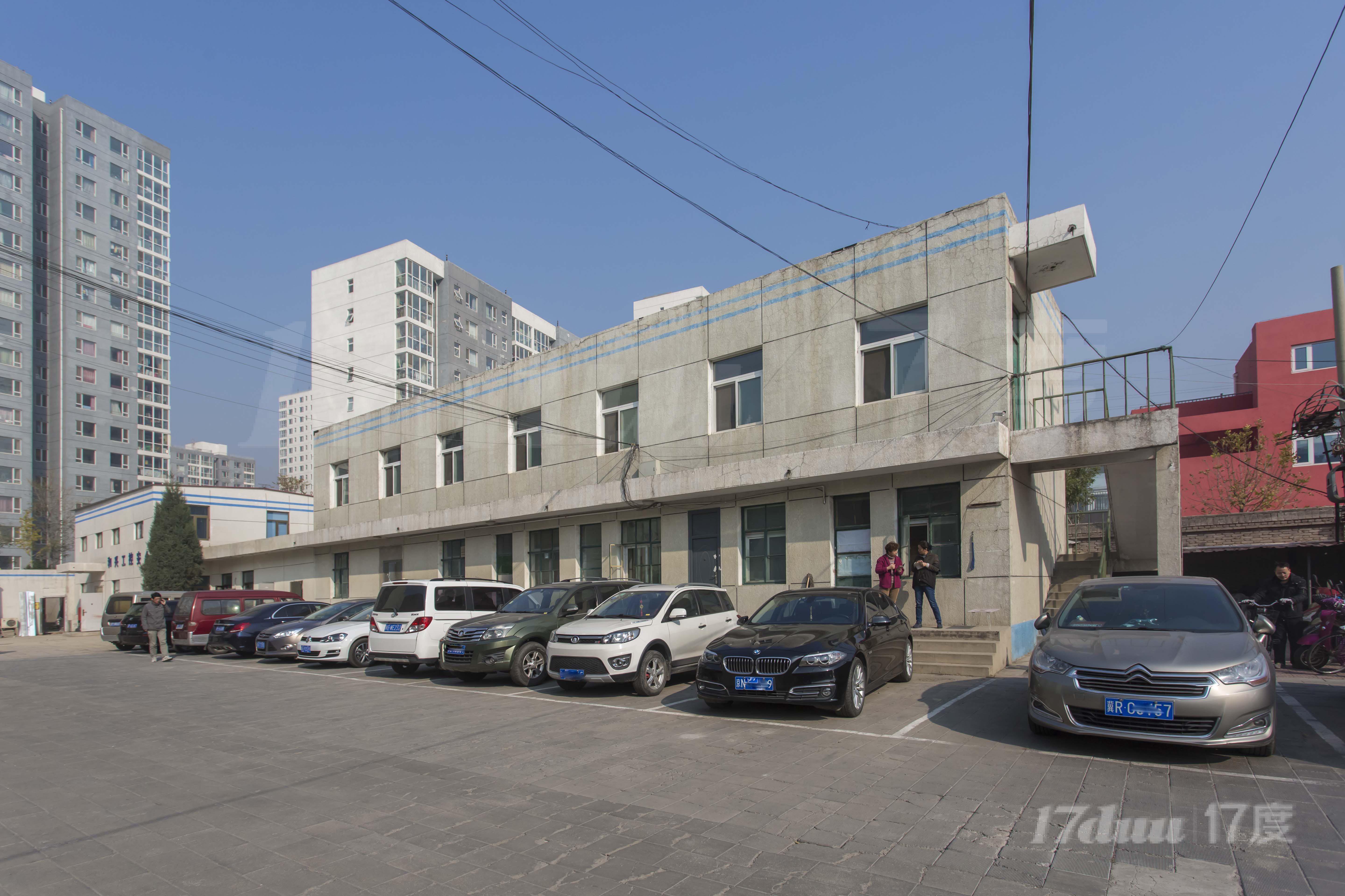 龙岗路27号院