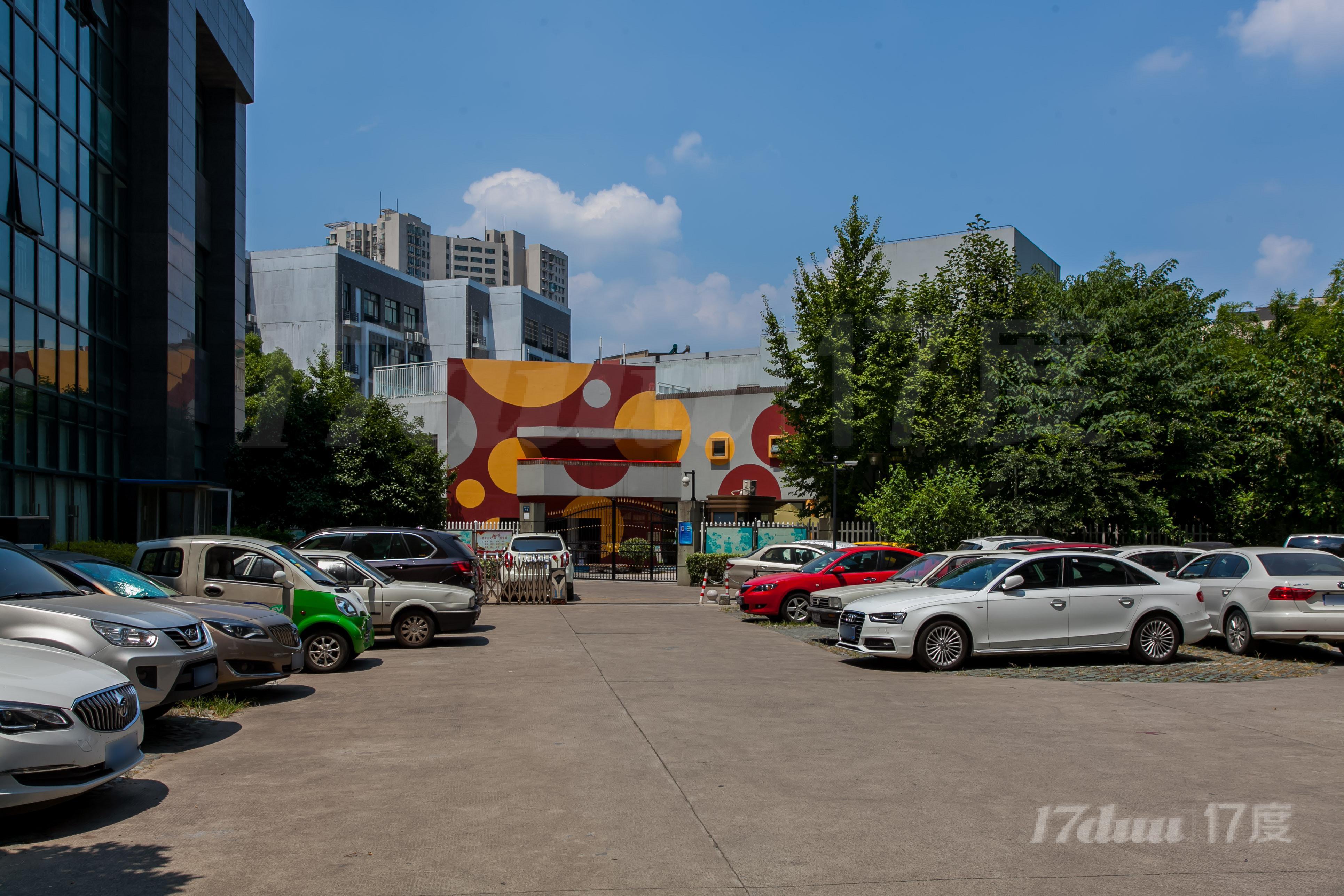 防雷科技大厦