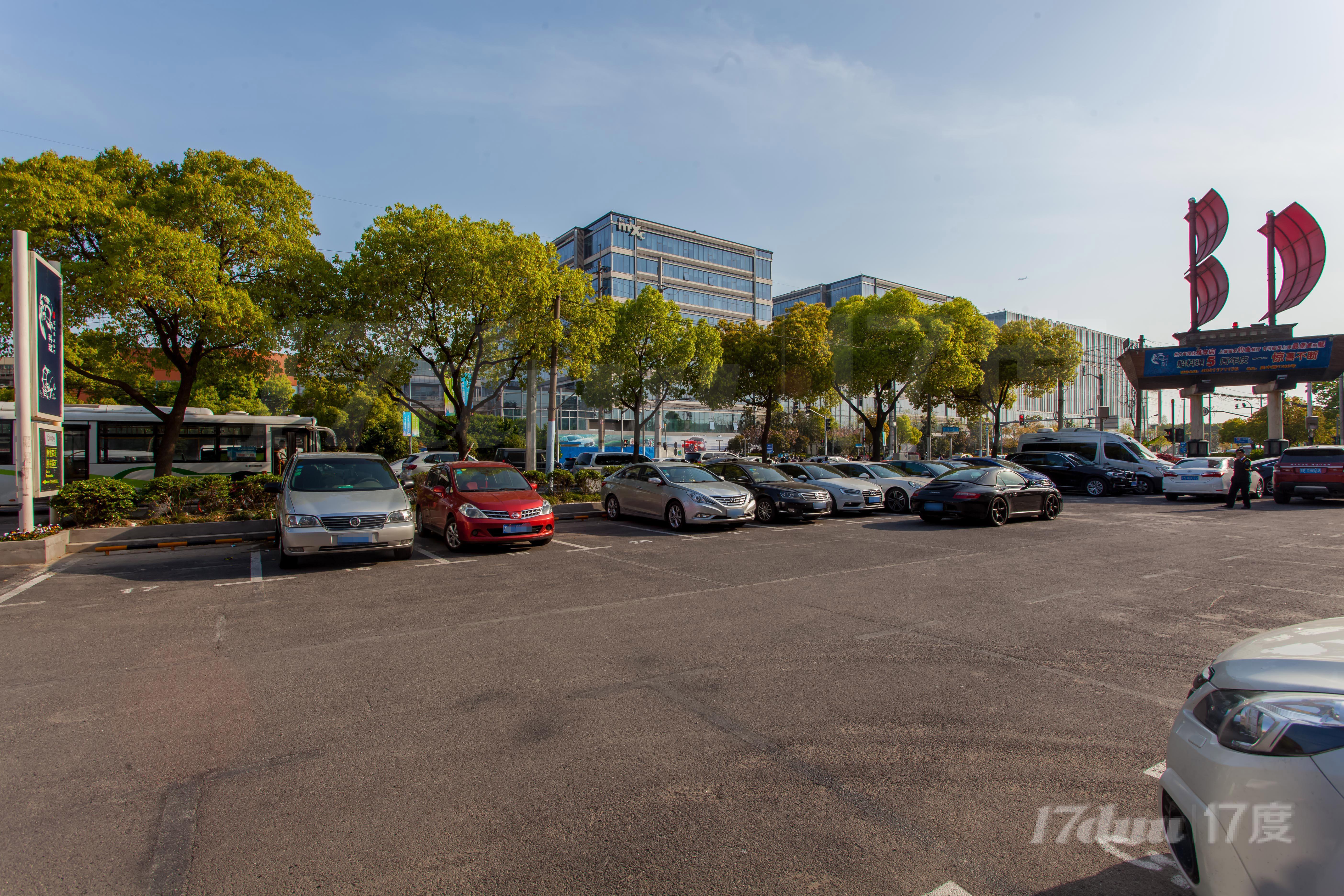 吴中路1780号
