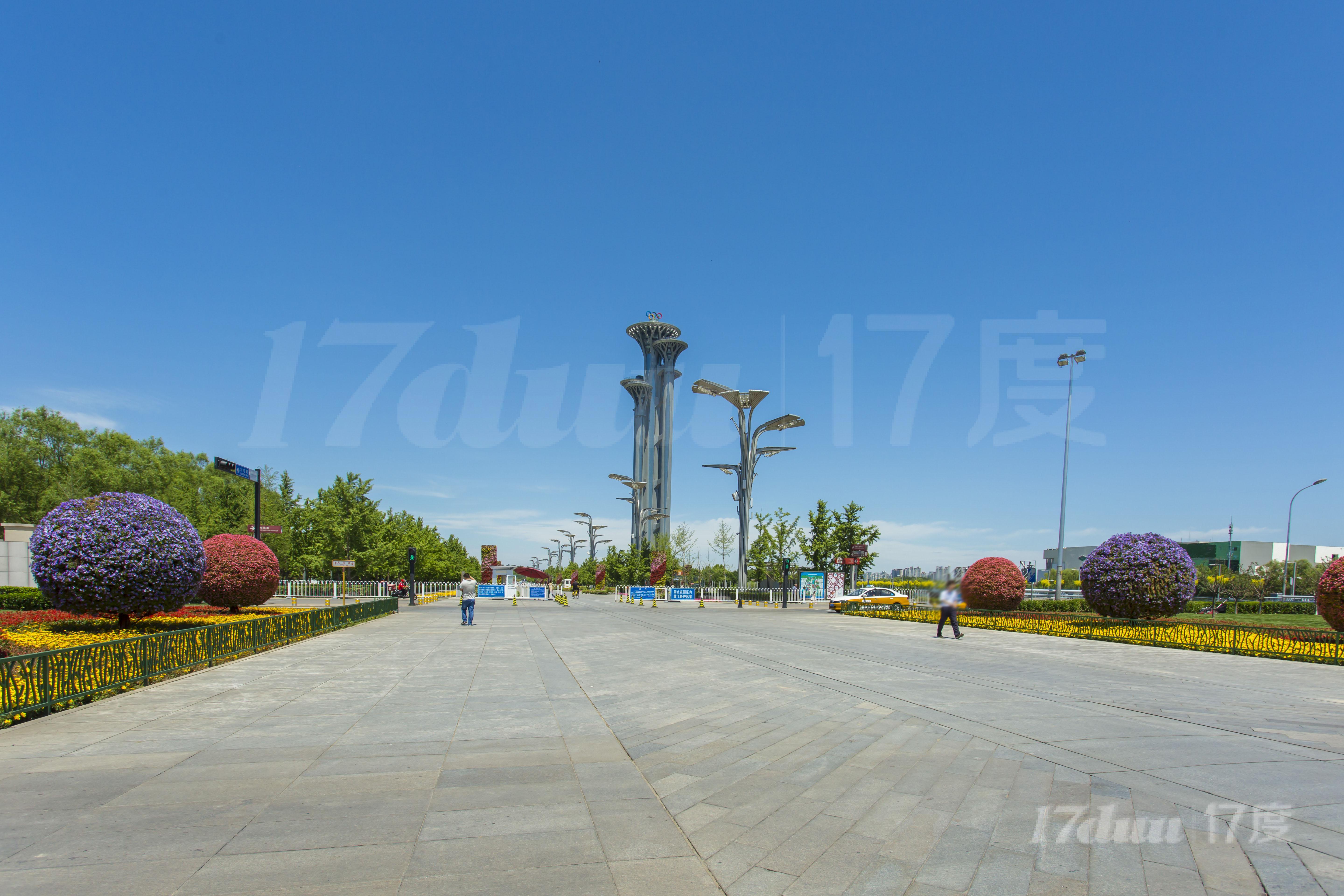 湖景东路7号