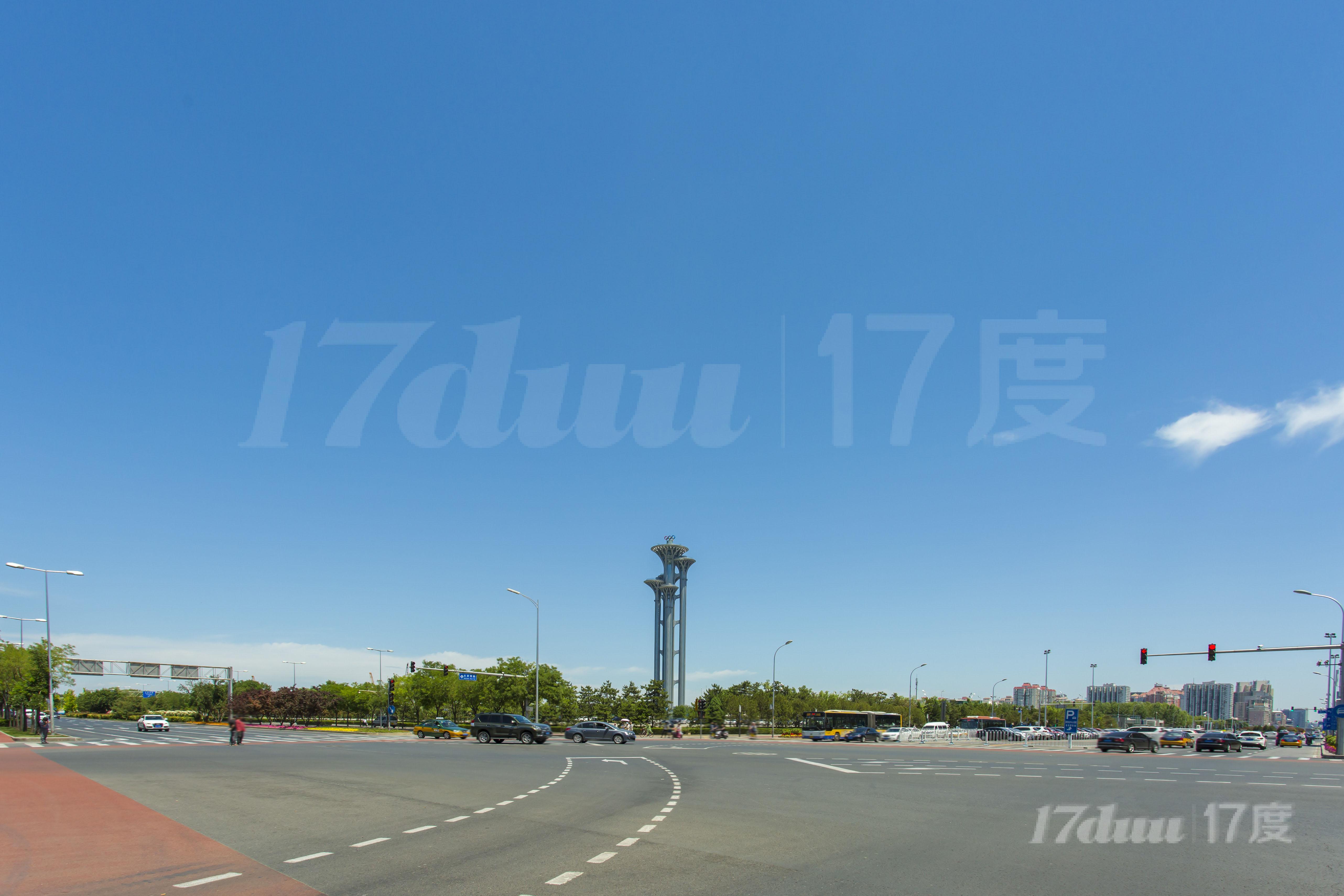 湖景东路7号