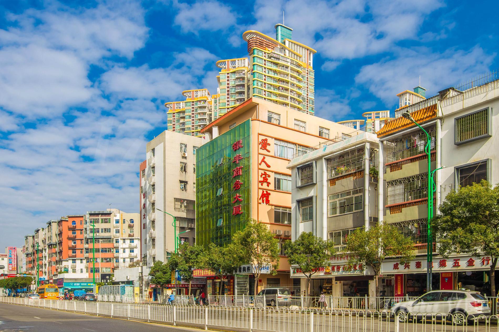 银丰商务大厦