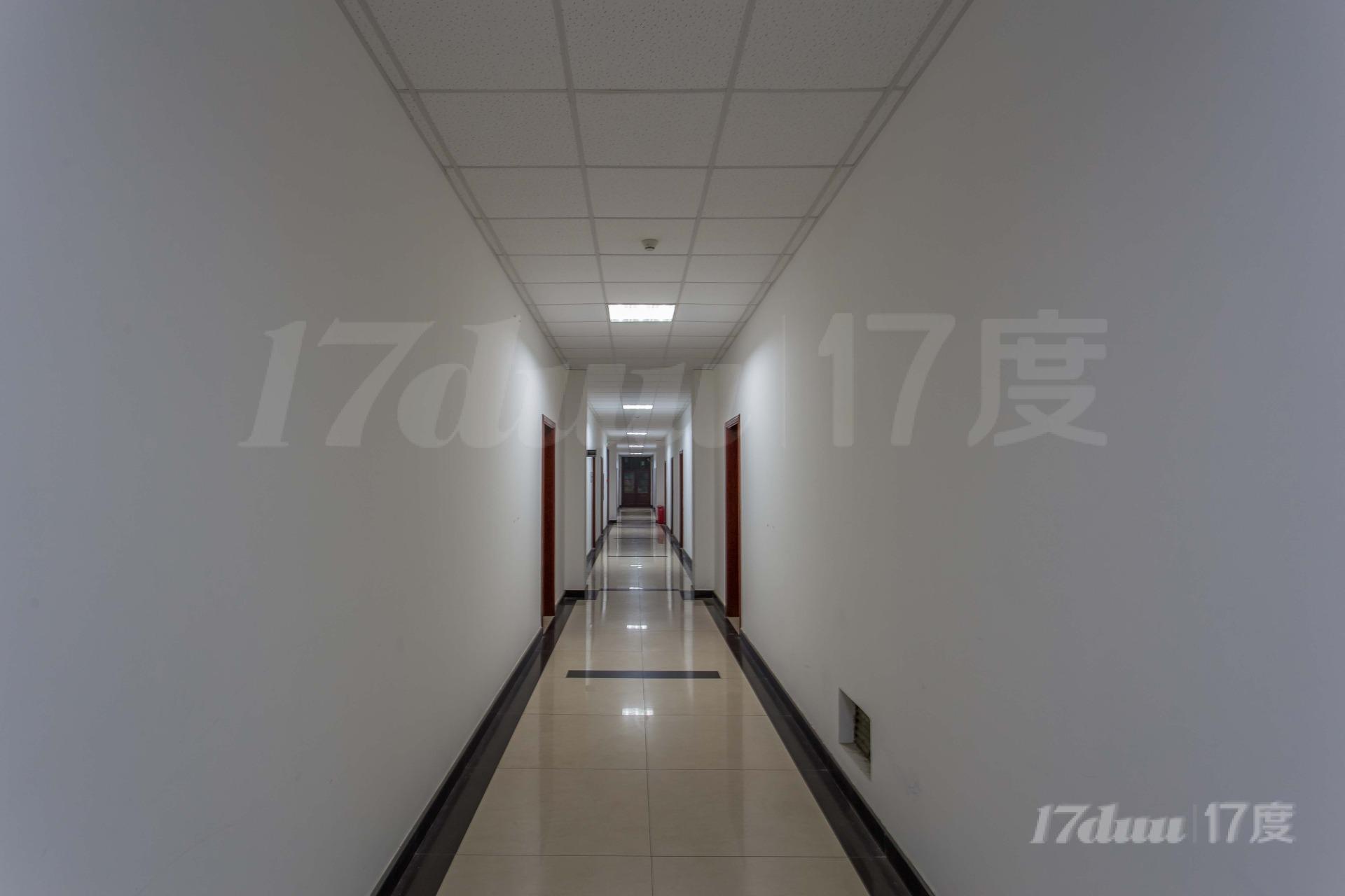 和平里商务楼
