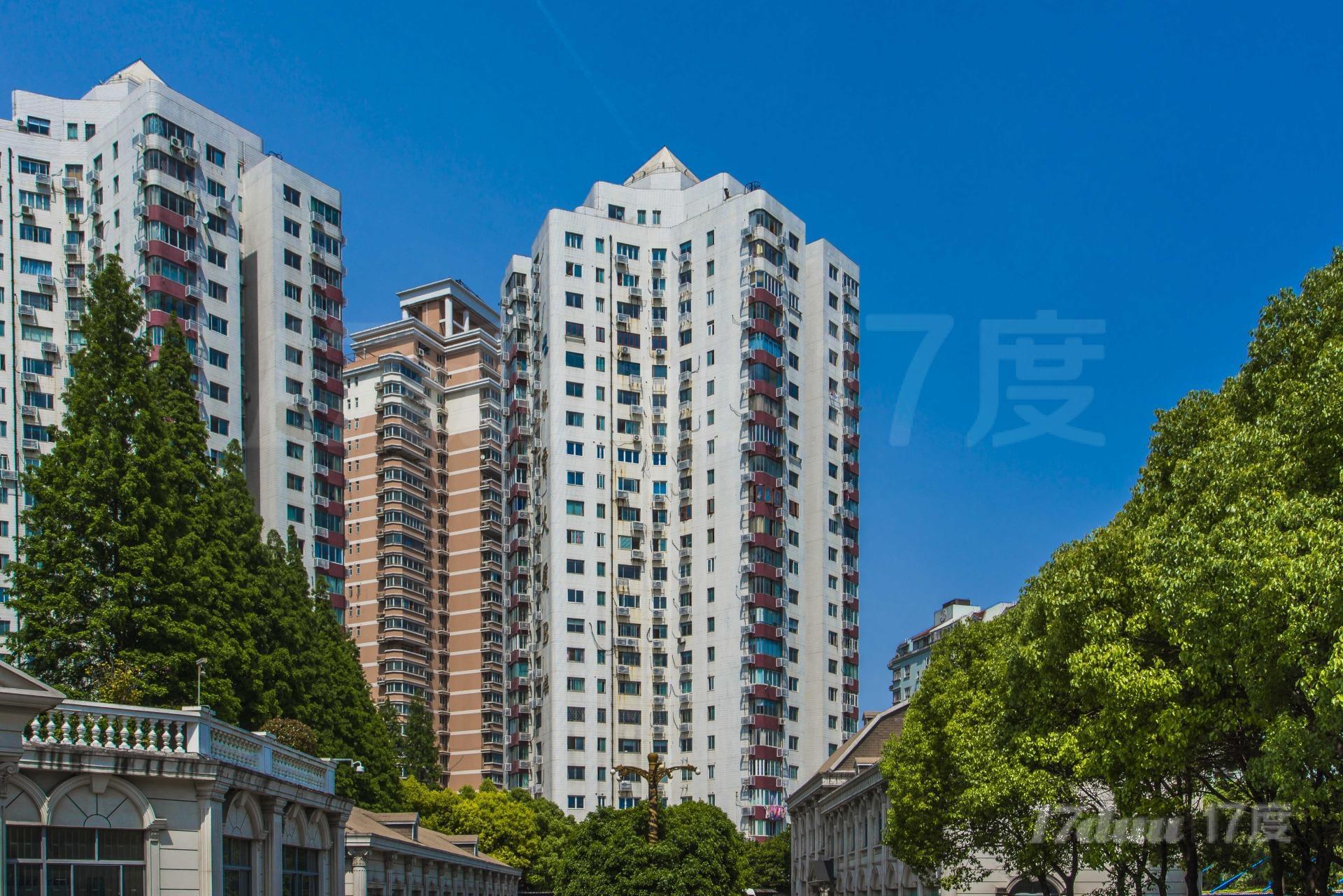 银霄大厦B楼