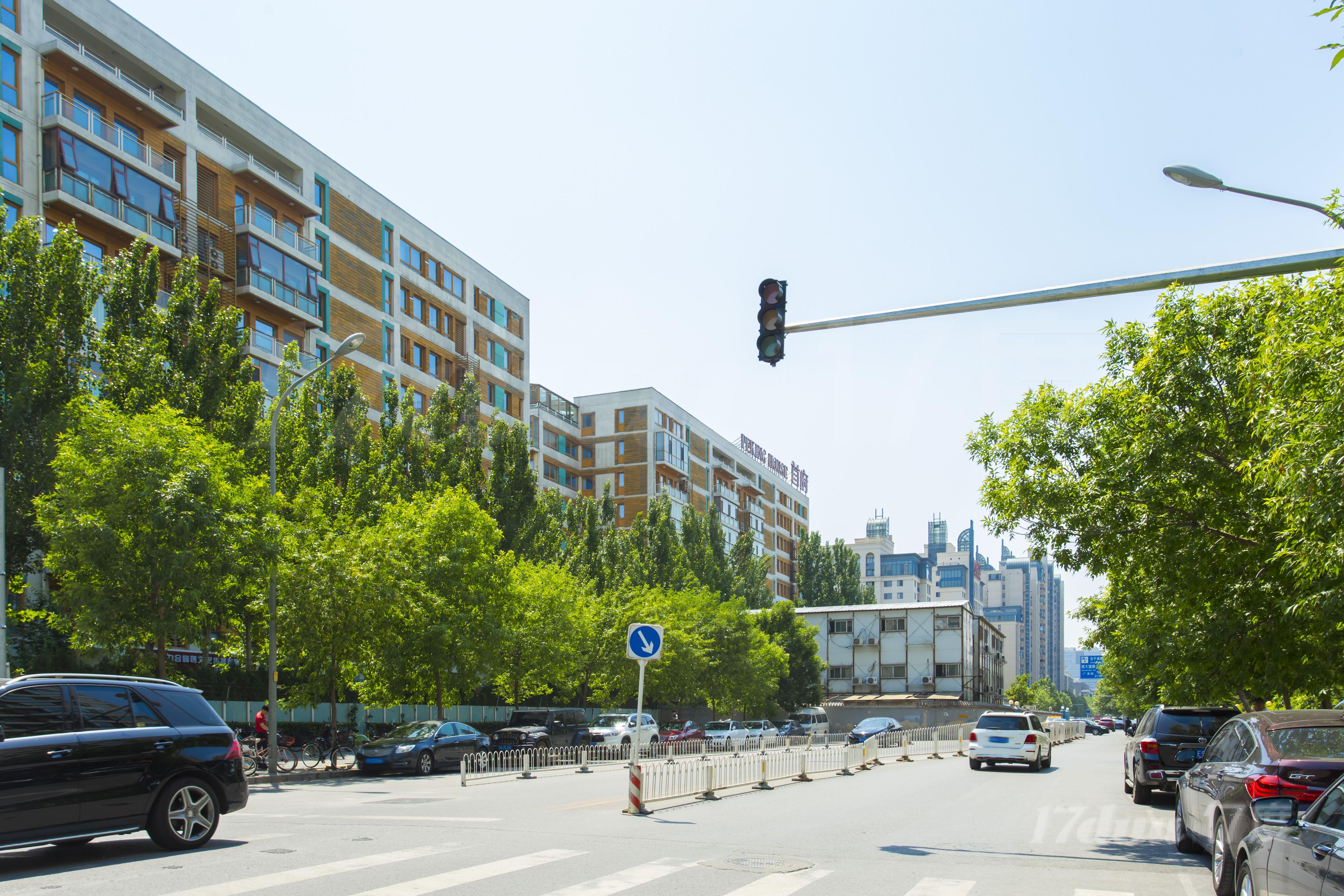 双井广渠路辅路