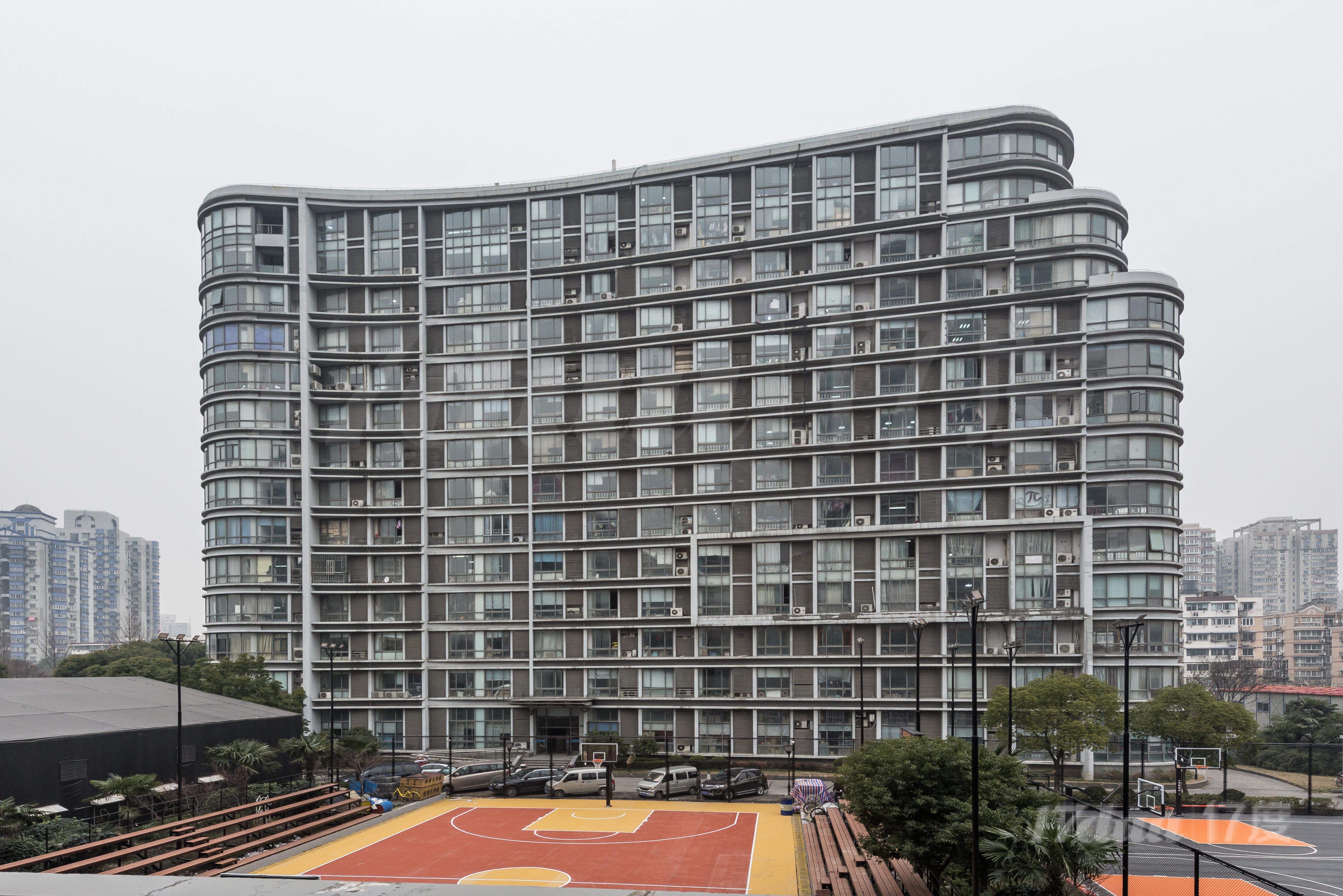 新体育广场五号楼