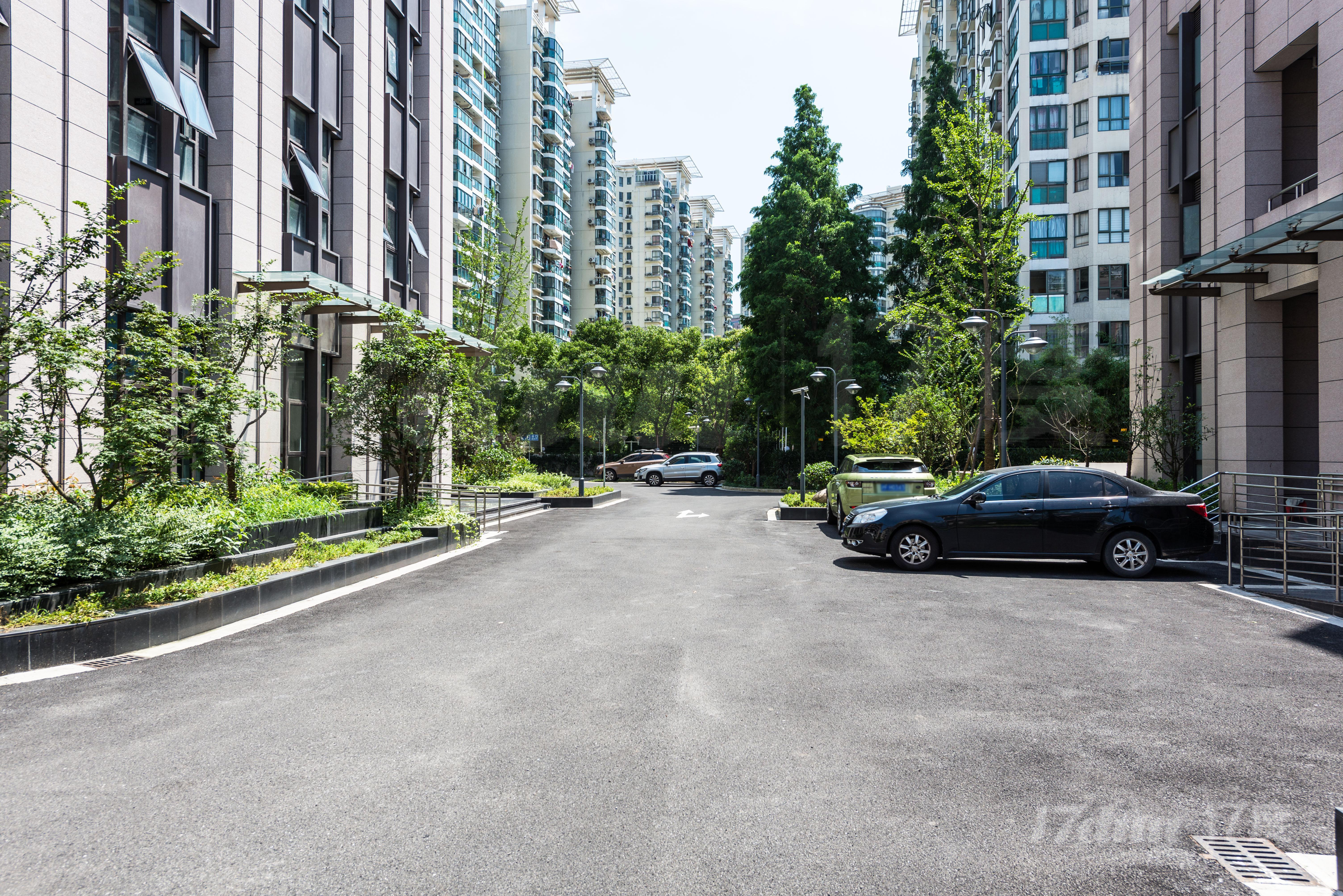 上海医药职工大学