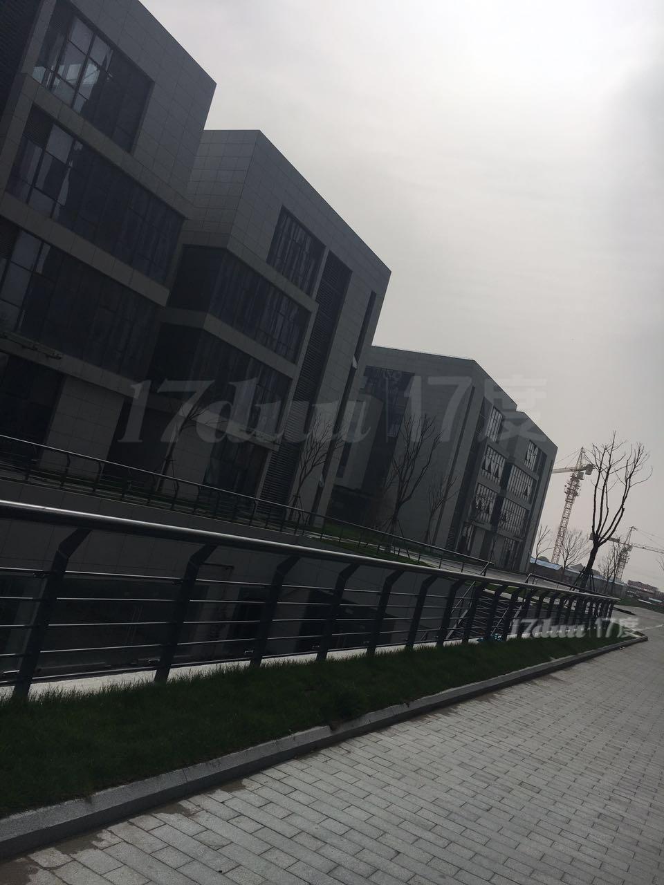 E通世界华新园