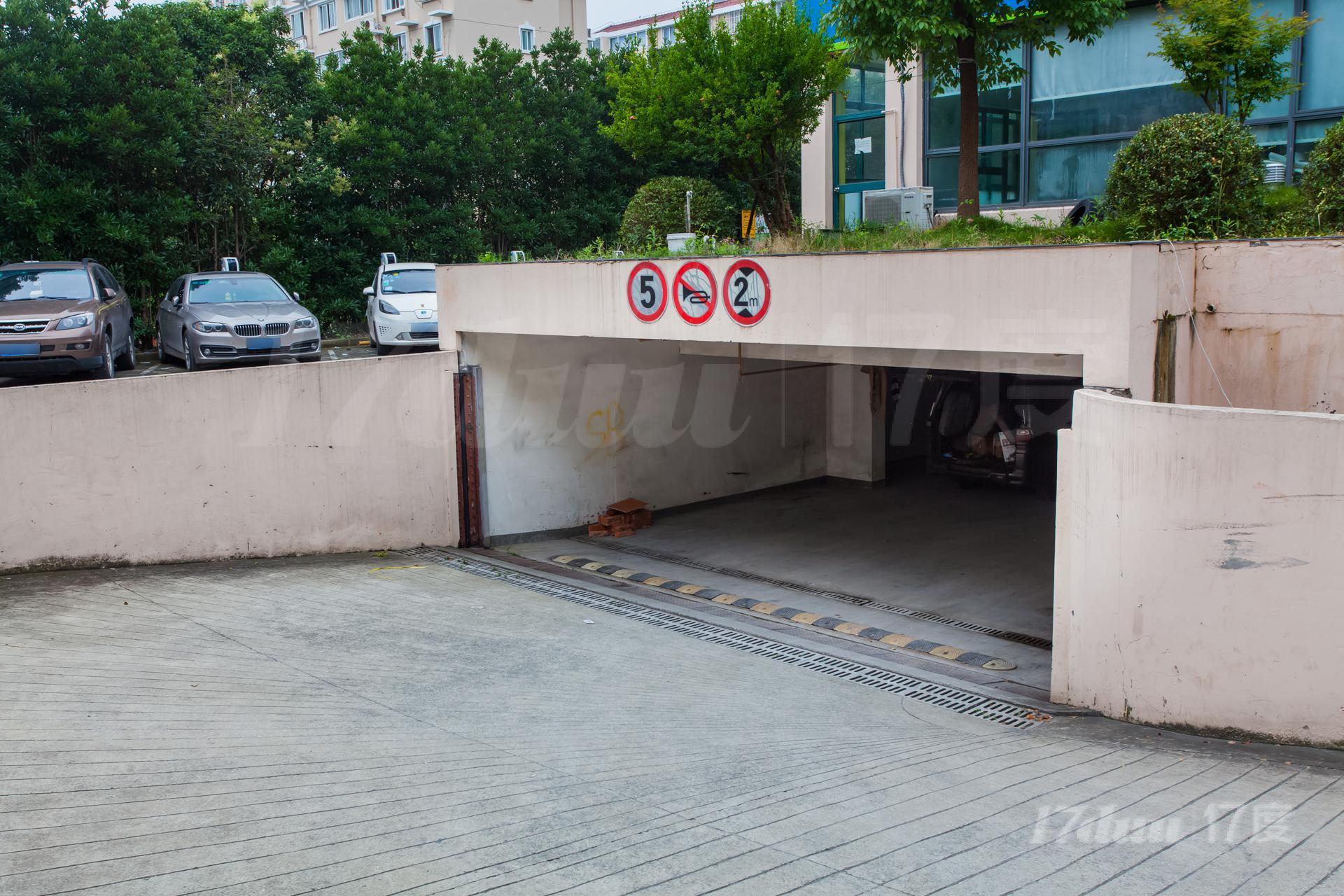 盈鼎商务大楼