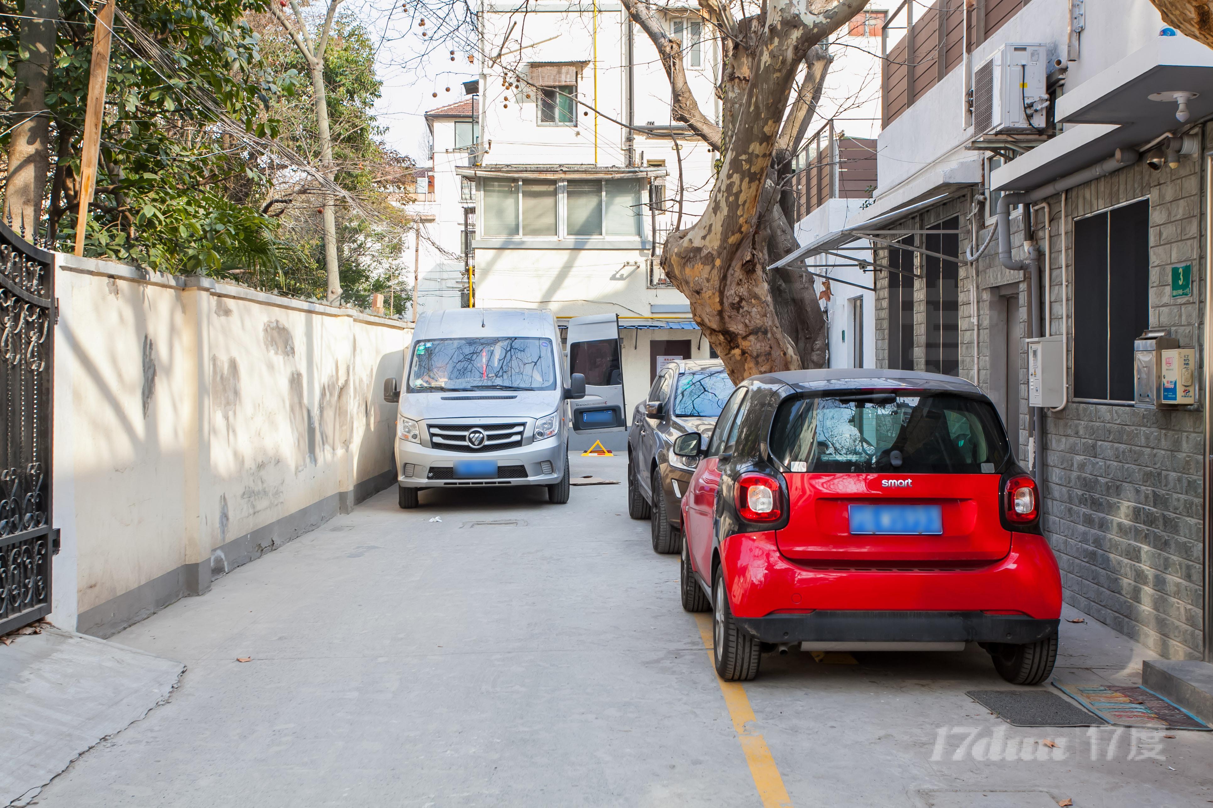乌鲁木齐中路15弄