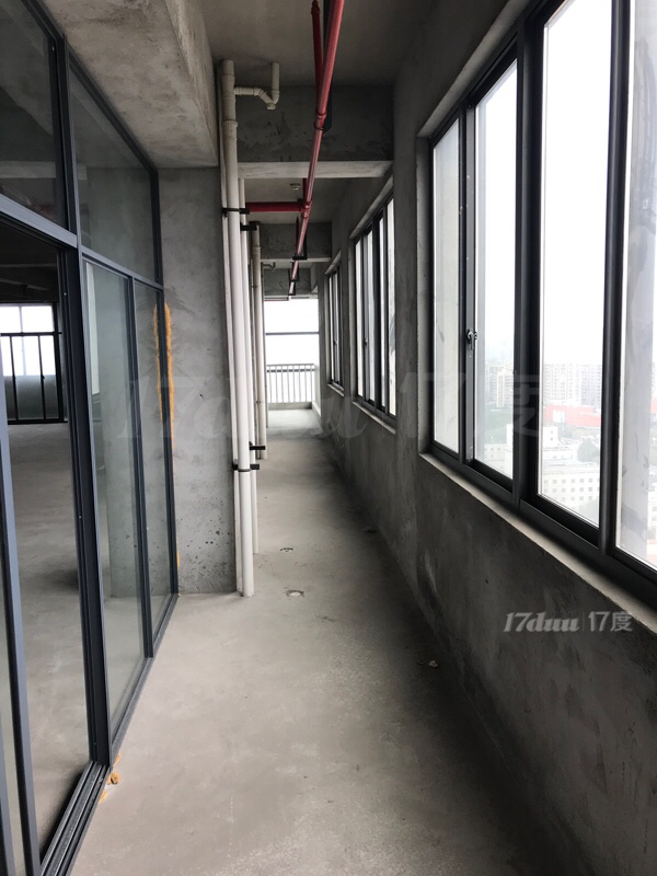 南翔东方伟业广场
