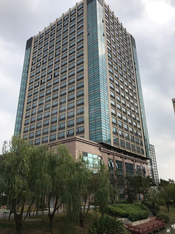 南翔东方伟业广场