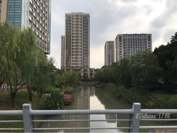 南翔东方伟业广场