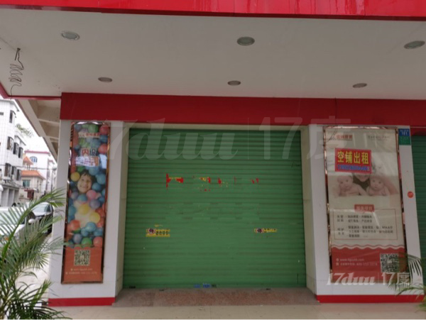 商业街旺铺出租，黄金地段，有停车位