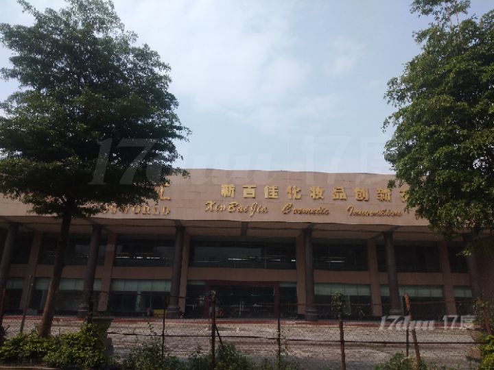 元岗路与沙太中路交叉口 