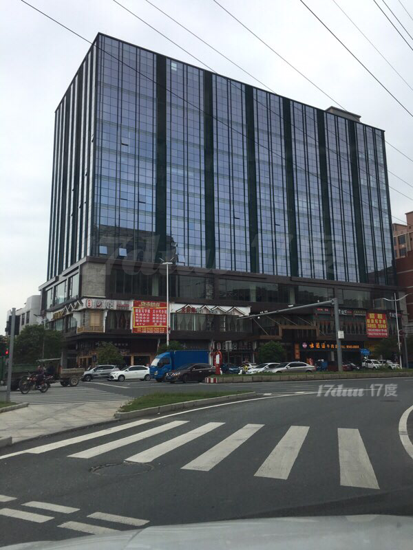 亿美康赢隆电商大厦