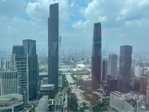 珠江新城，越秀金融大厦，豪华装修，超高层望东西塔小蛮腰，电梯