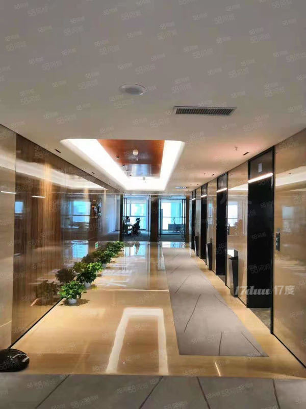 光耀中心5A甲级写字楼精装出租，免中介费