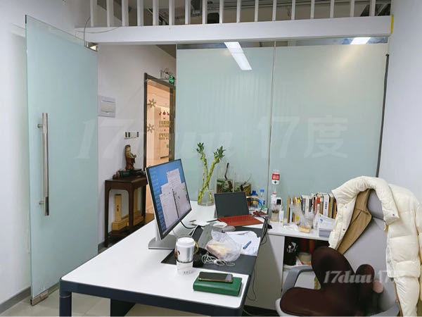 9号线七宝宝龙城新春小面积精装全配随时可看超长免租期