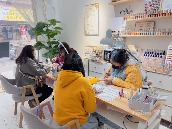 美甲店转让