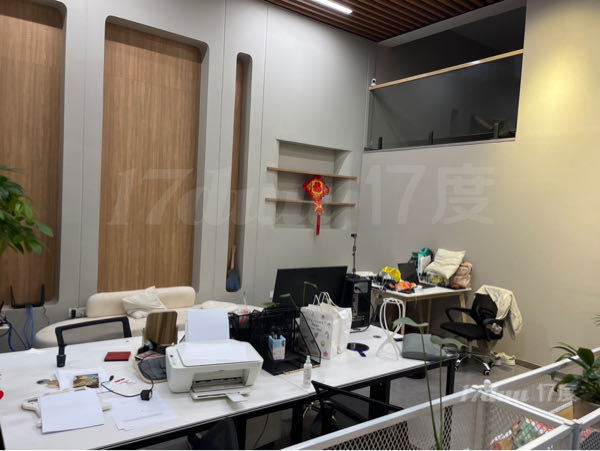 豪华装修办公室转租