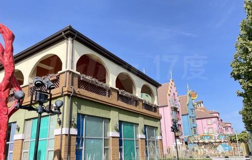 顶秀美泉小镇欧洲风情商业街