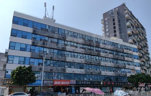 城脉智荟商业街(西乡供销社翠樱楼店)