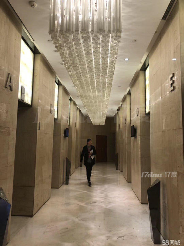 成都高新区金融城核心地段