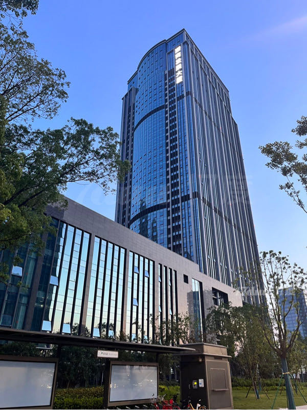 浙商发展大厦1楼商铺 198方地铁口