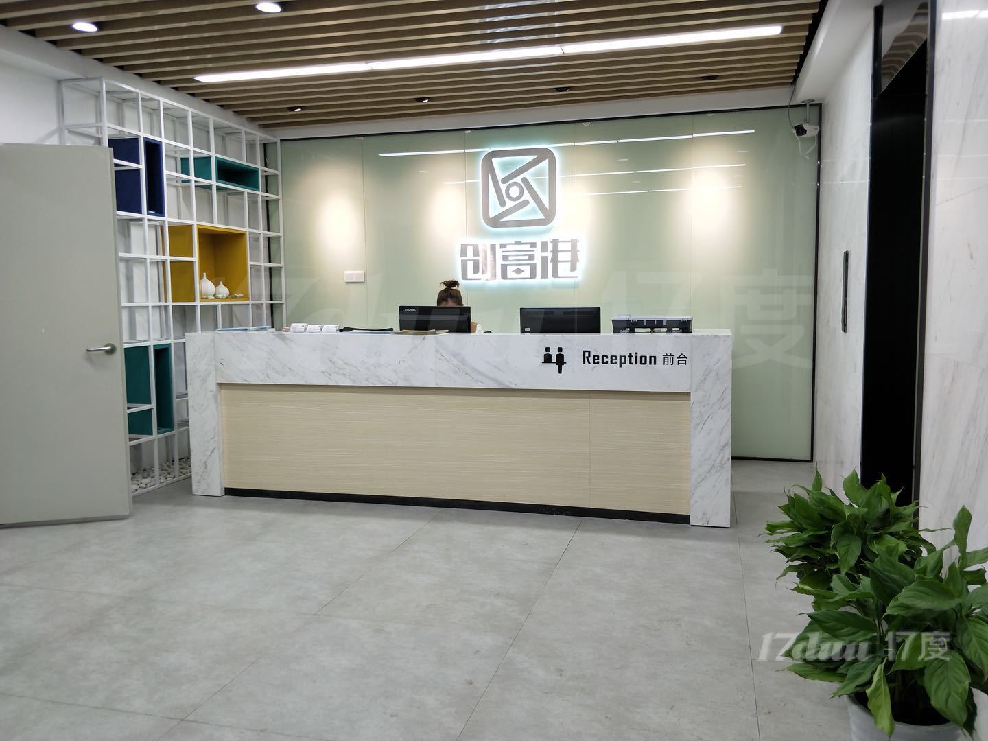 长沙芙蓉区办公室出租提供注册+租赁凭证可挂靠地址，送免租期