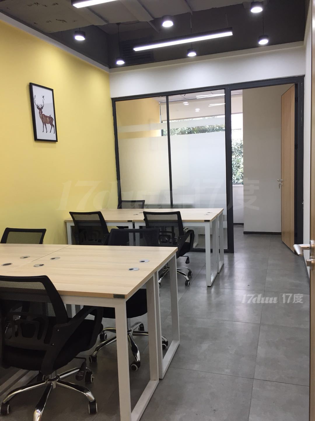 前海小办公室出租，即租即用，拎包入住《解除地址异?！? id=