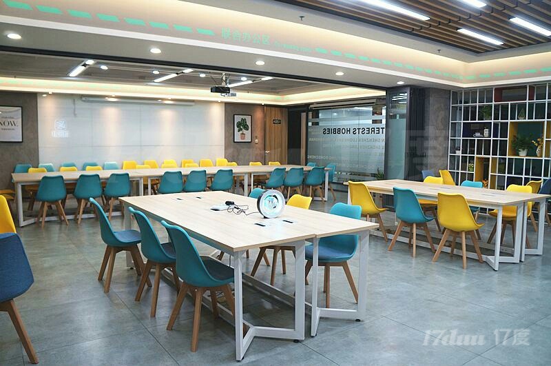 江东小面积办公室会议室工位转租做账报税注册公司