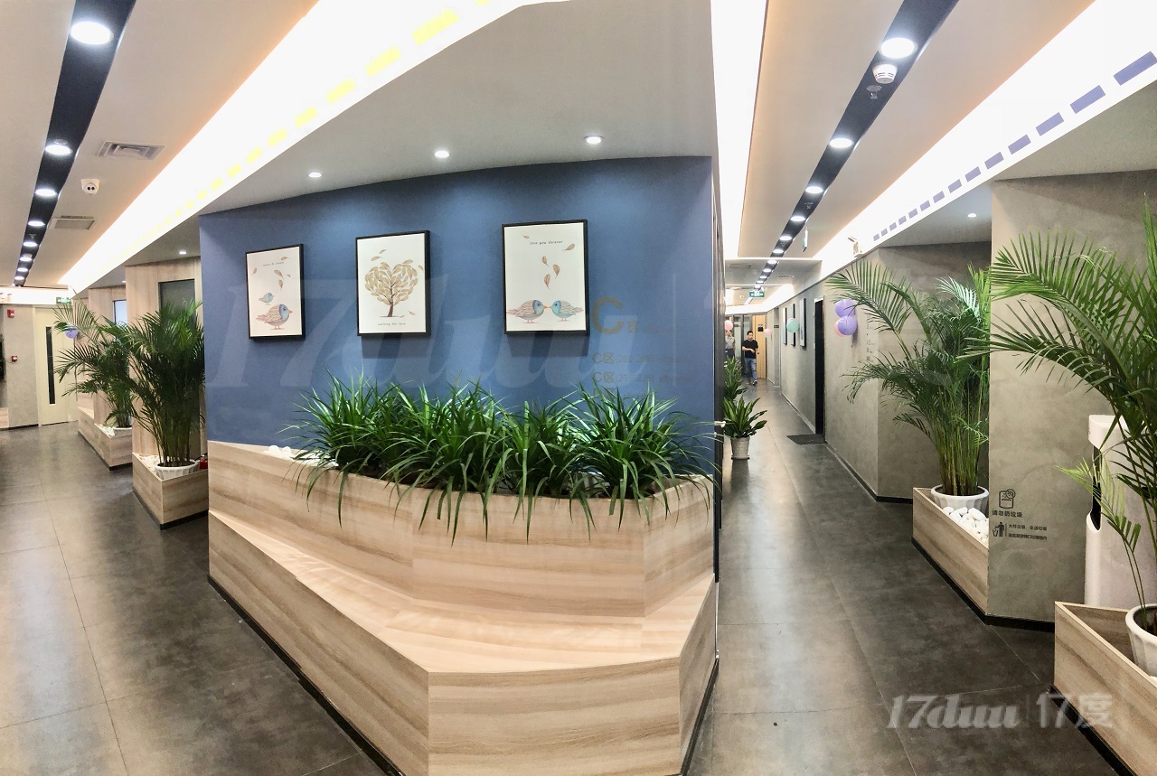 车公庙地铁口小型办公室出租-提供注册地址