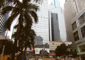 罗湖国贸地铁口中小面积办公室出租非中介可注冊公司