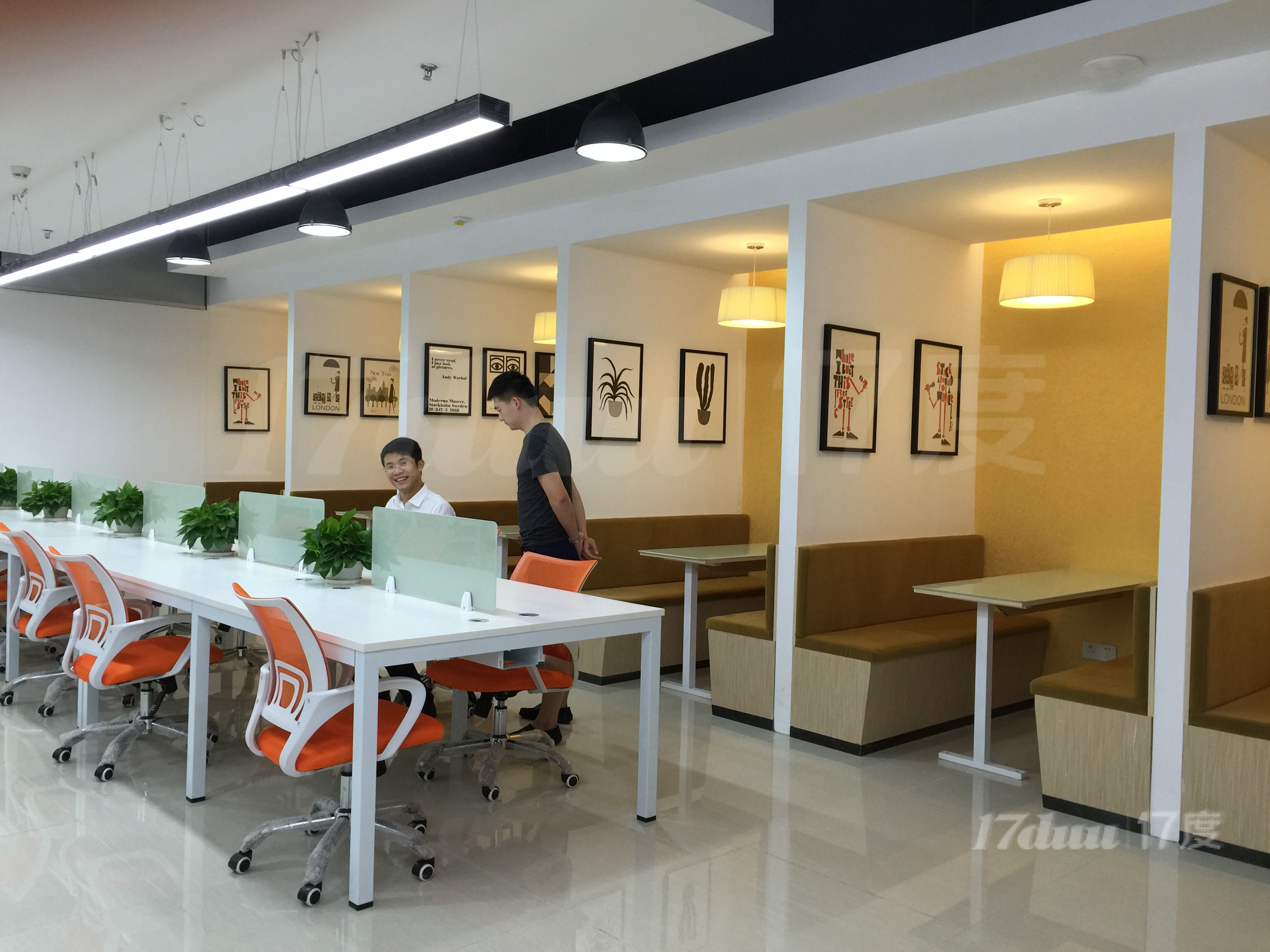 华强北办公卡位/迷你办公室出租，680元全包