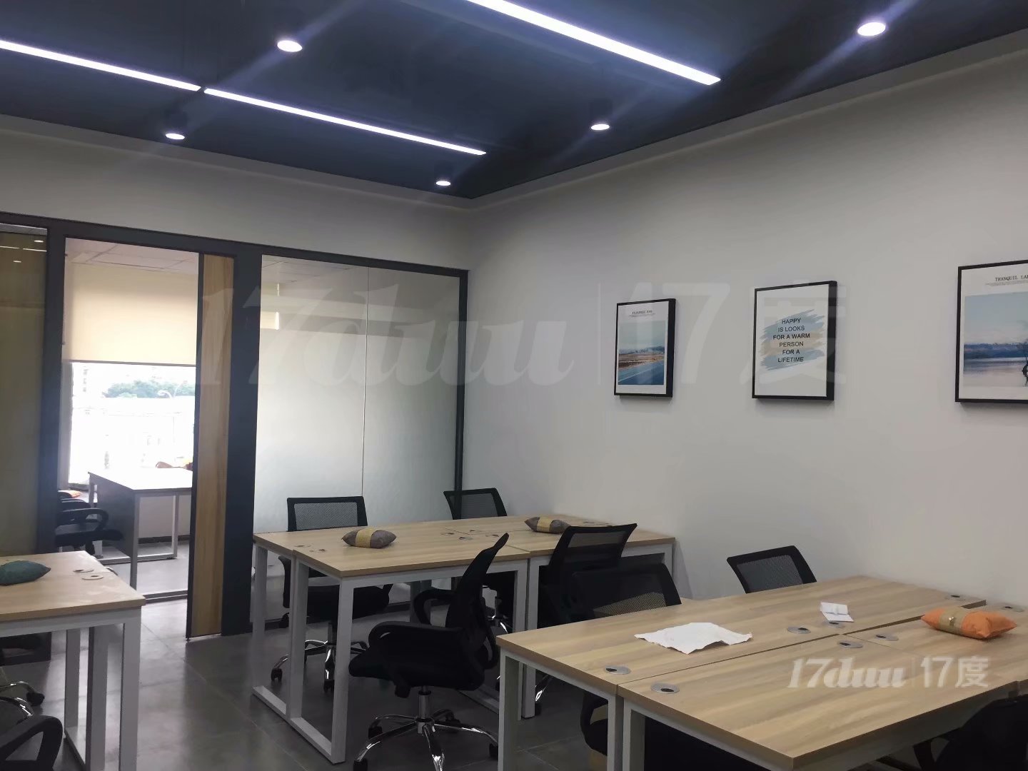 即租即用小面积办公室，可挂靠个体户外资食品外贸电商