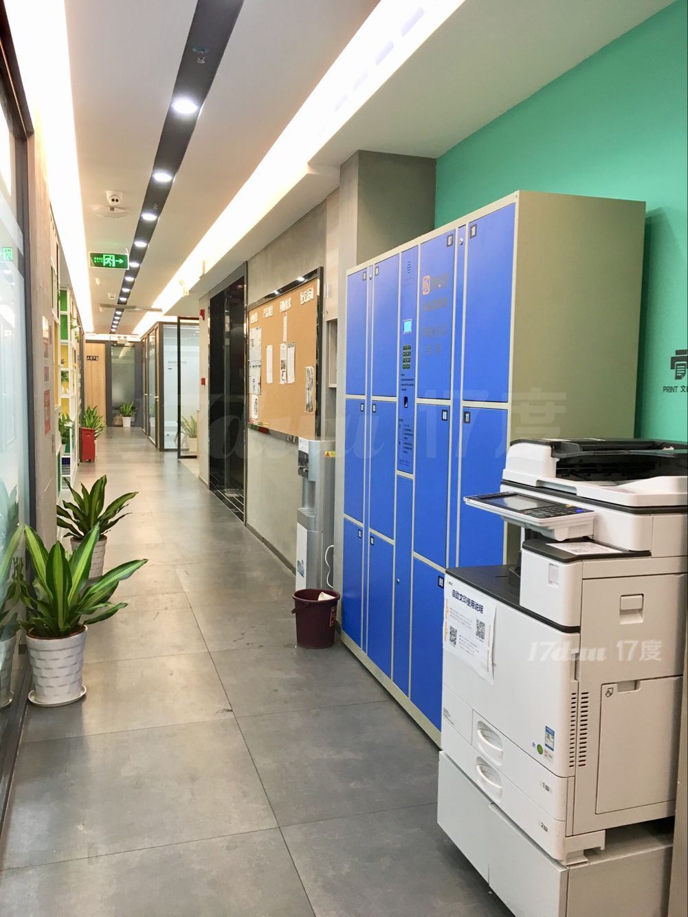 宝安西乡港隆城创业办公室出租，可注.册银行开.户