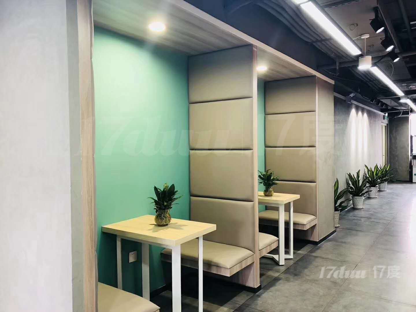 西乡办公室出租，带红本家私出租，有办公桌椅空调等