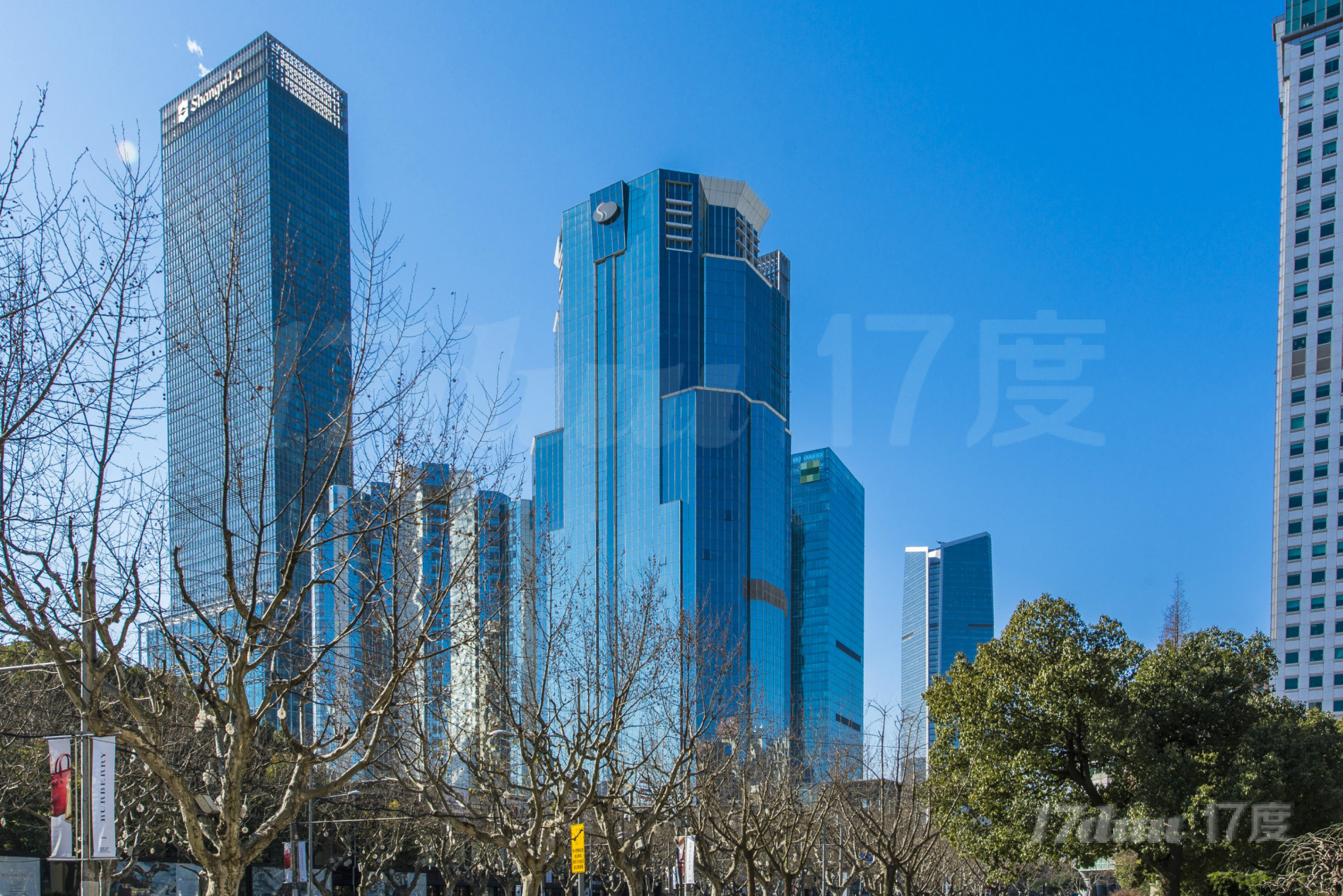 静安（嘉里中心），地铁静安寺站，带装修家具。