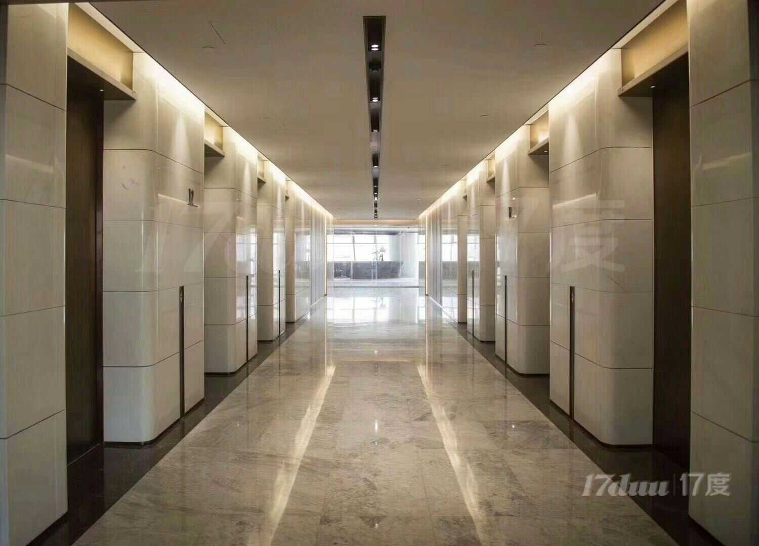 世茂前海中心