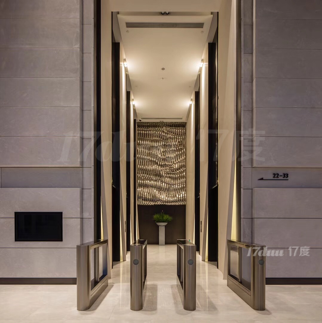 罗湖新建写字楼深城投中心，整层1200平方带装修出租