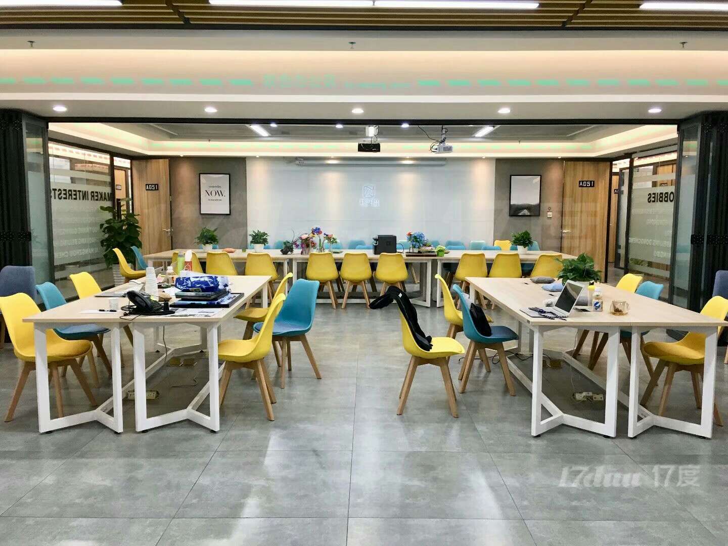 体育西路 卡座出租 租期灵活 领包入住