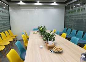 广州精品会议室出租，设施齐全，随时可用