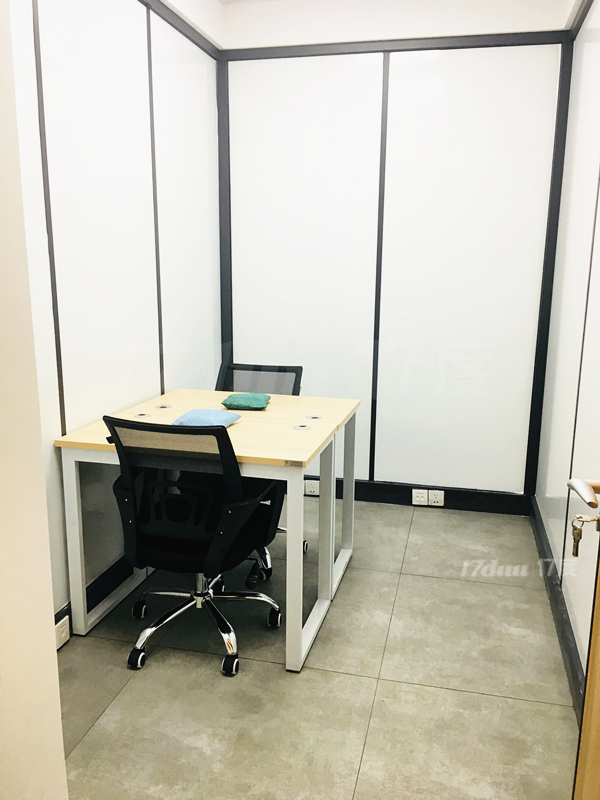 龙岗小面积办公室出租，新店招租价格便宜，配红本合同