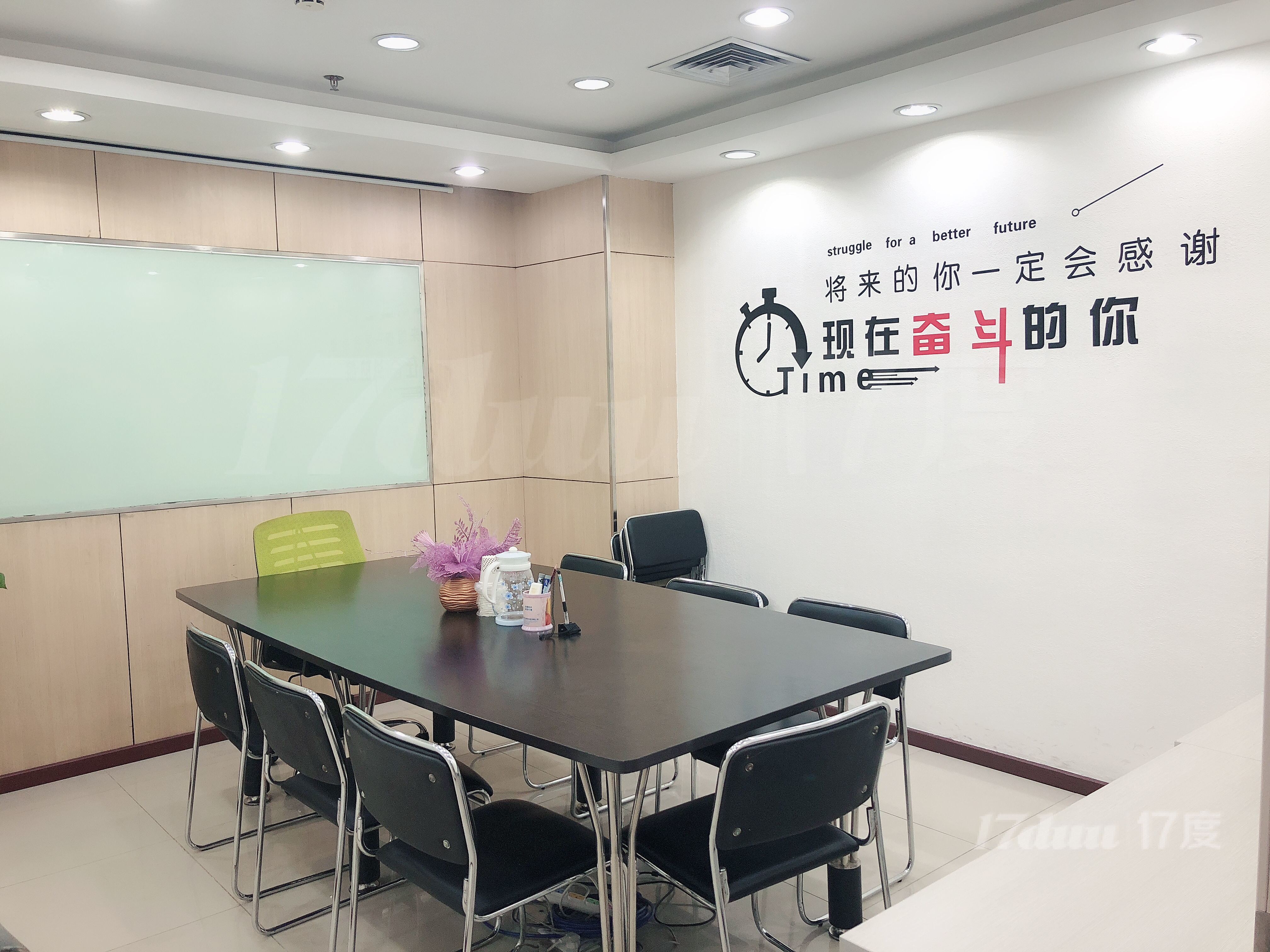 深圳会议室出租，临时办公室出租，即租即用