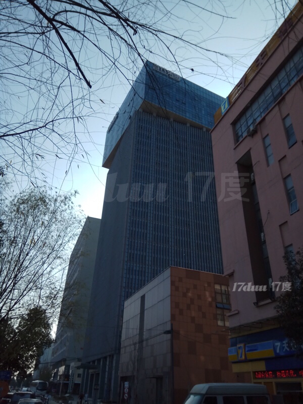 光谷大道东湖高新区当代国际中心312.35平
