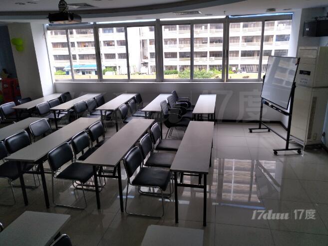 福田培训室会议室出租 可以容纳10-60人